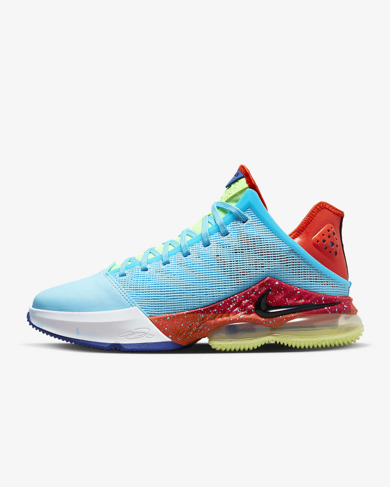 LeBron 19 Low Basketball Shoes