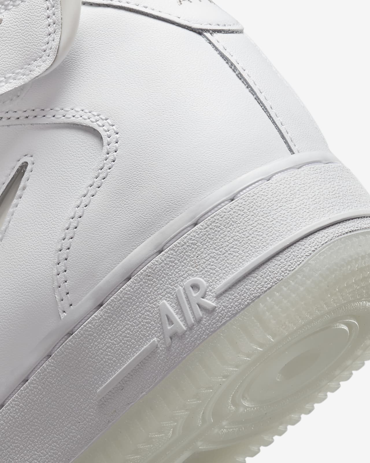 Nike Air Force 1 Mid 07 LV8 “White”