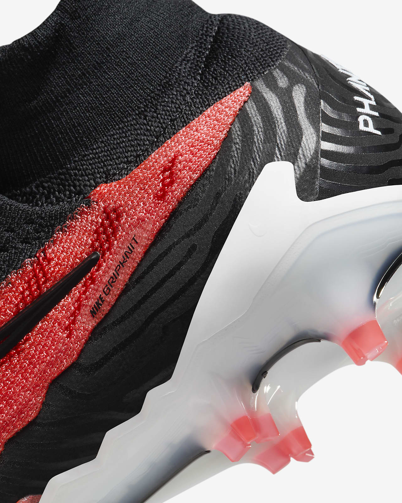 Chaussure de foot basse à crampons pour terrain sec Nike Phantom GX Elite.  Nike BE