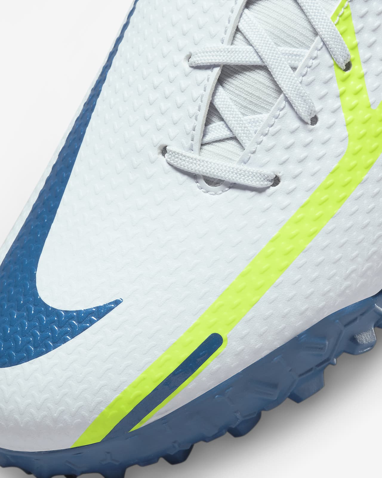 Nike Phantom GT2 Academy Dynamic Fit TF Turf Football Shoes. Nike CH