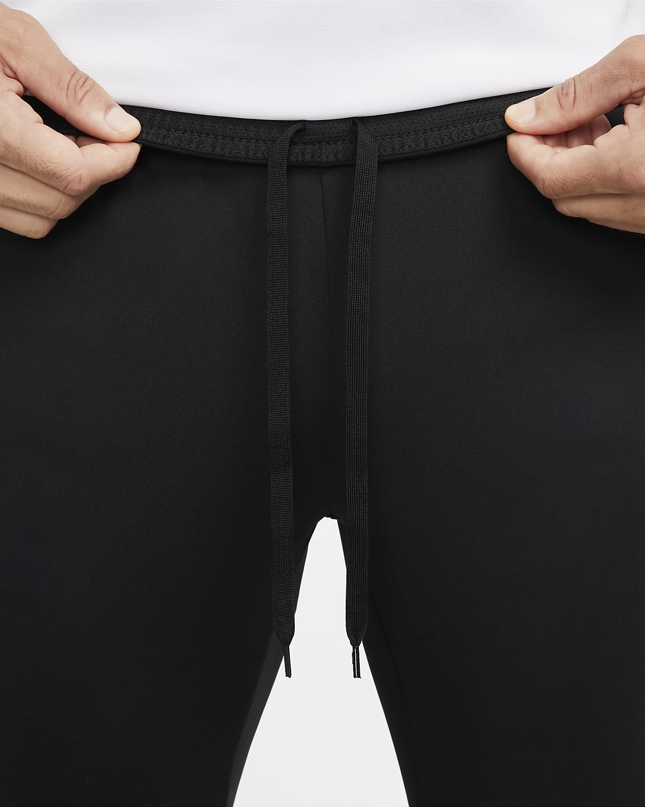 Nike DriFIT Academy Men's Football Pants. Nike LU