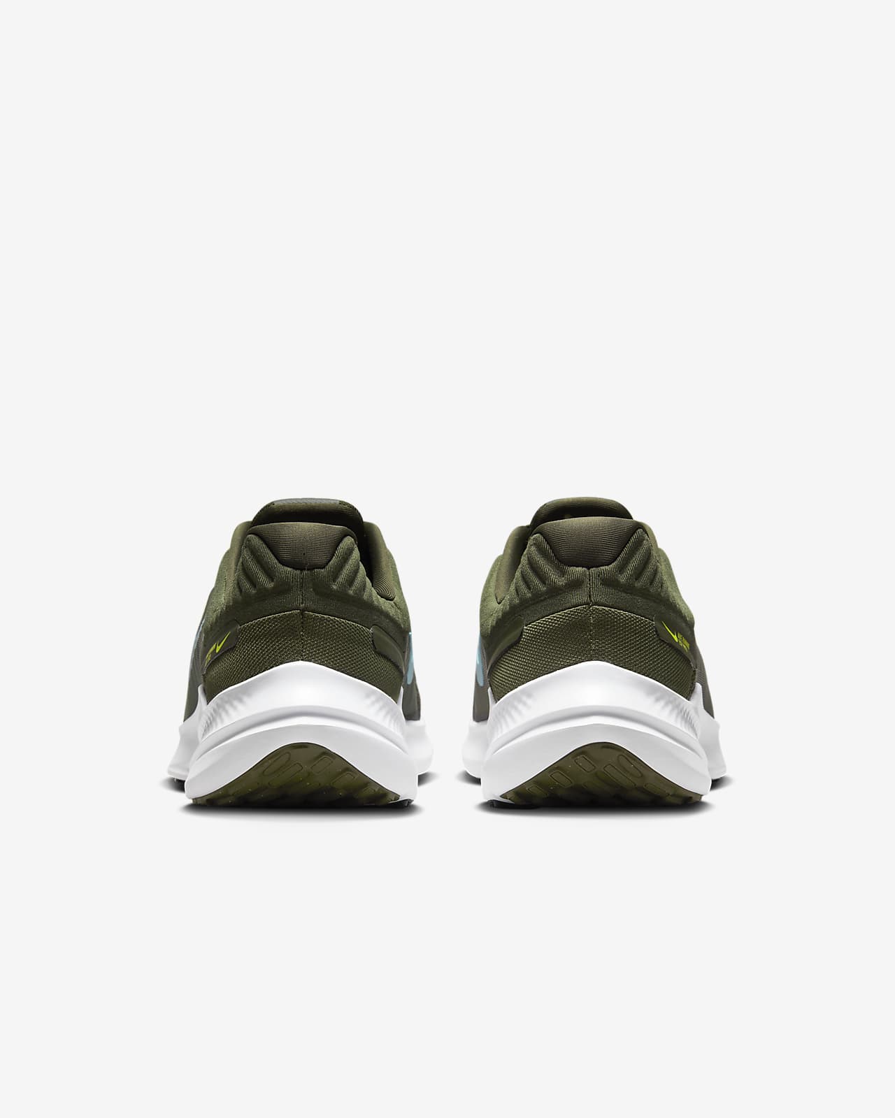 Nike Quest 5 Hardloopschoenen voor heren (straat). Nike BE