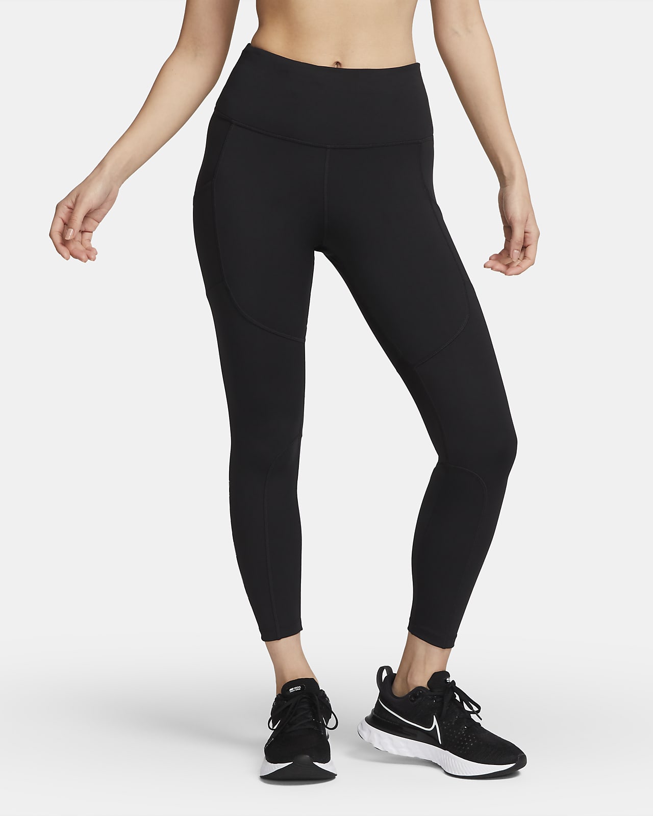 Air Women's Mid-Rise Running with Pockets. Nike