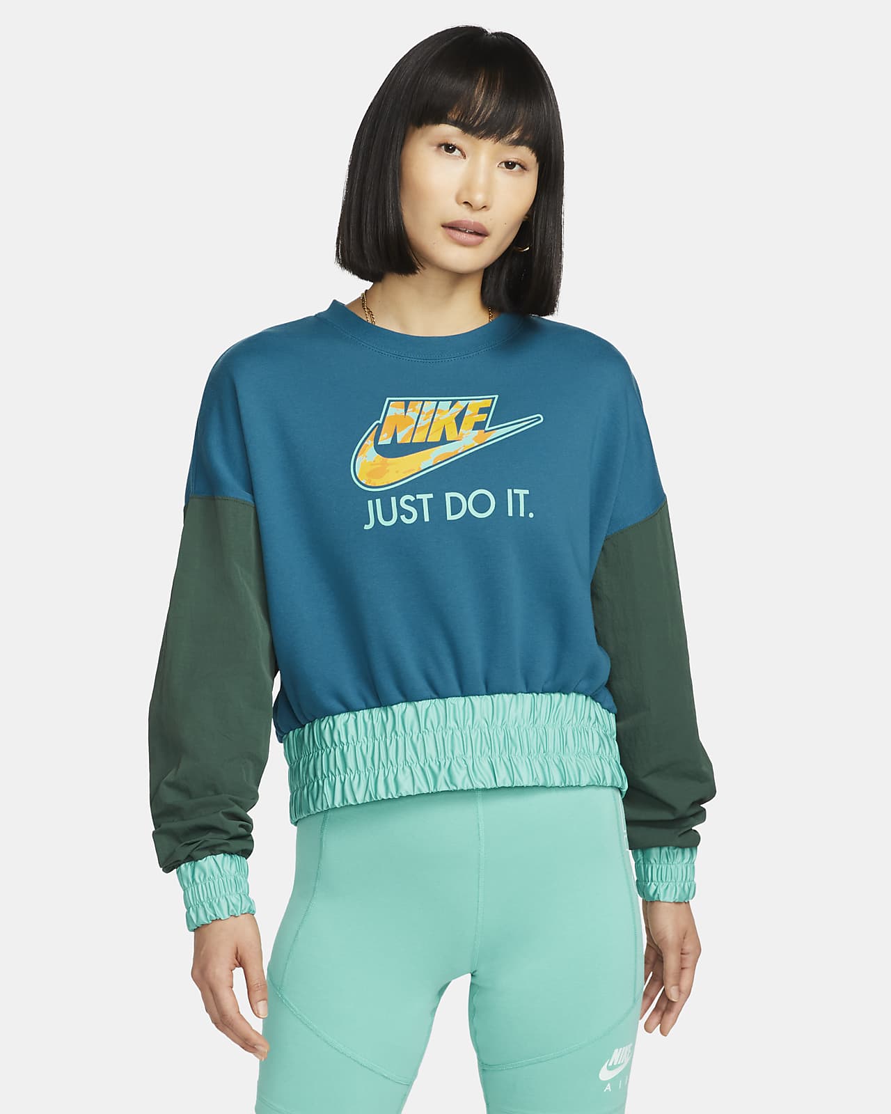 Nike Sportswear Women's Oversized Fleece Crew Top. Nike MY