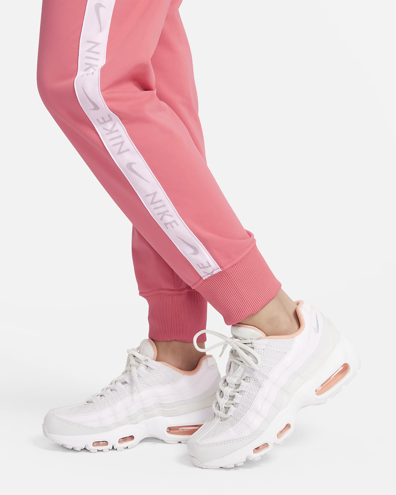 nike tracksuit shoes