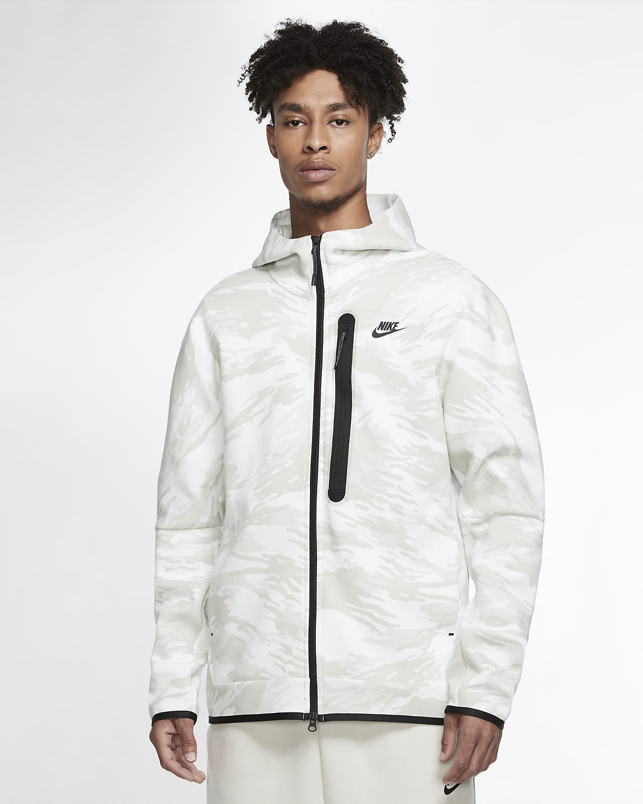 Nike Sportswear Tech Fleece Hoodie met rits en camouflageprint voor heren Nike Sportswear Tech Fleece Hoodie met rits en camouflageprint voor heren