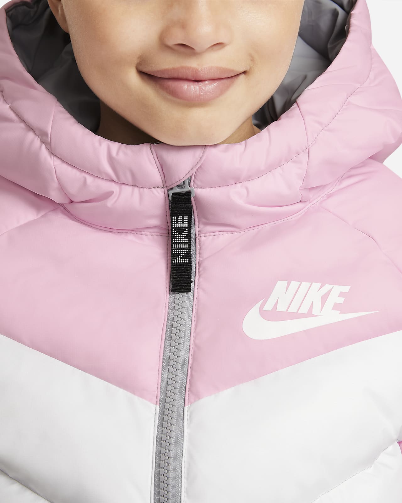 Chamarra con gorro y relleno sintético para niñas talla grande Nike  Sportswear. Nike.com