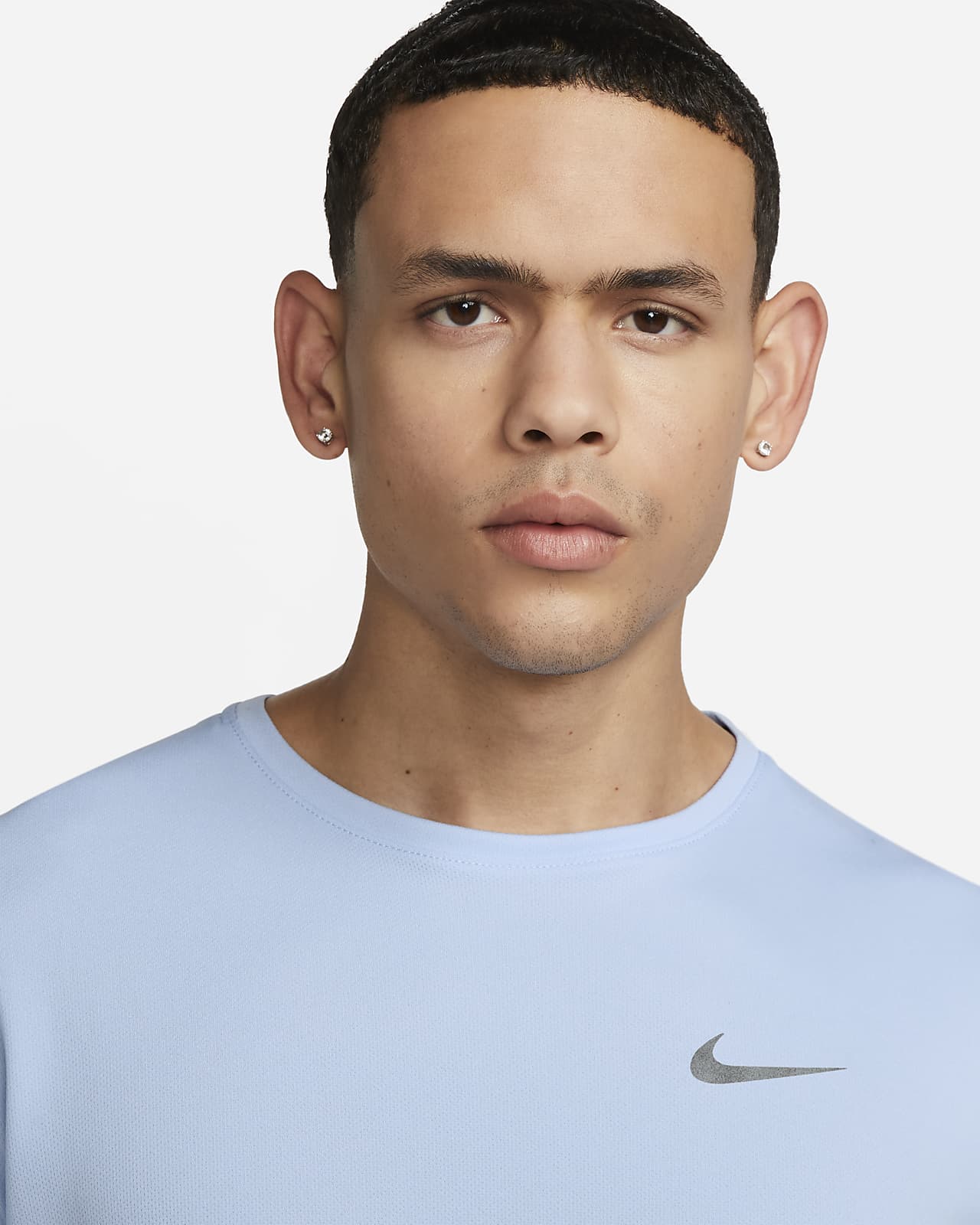 sagtmodighed Stor mængde Avl Nike Miler Men's Dri-FIT UV Short-Sleeve Running Top. Nike.com