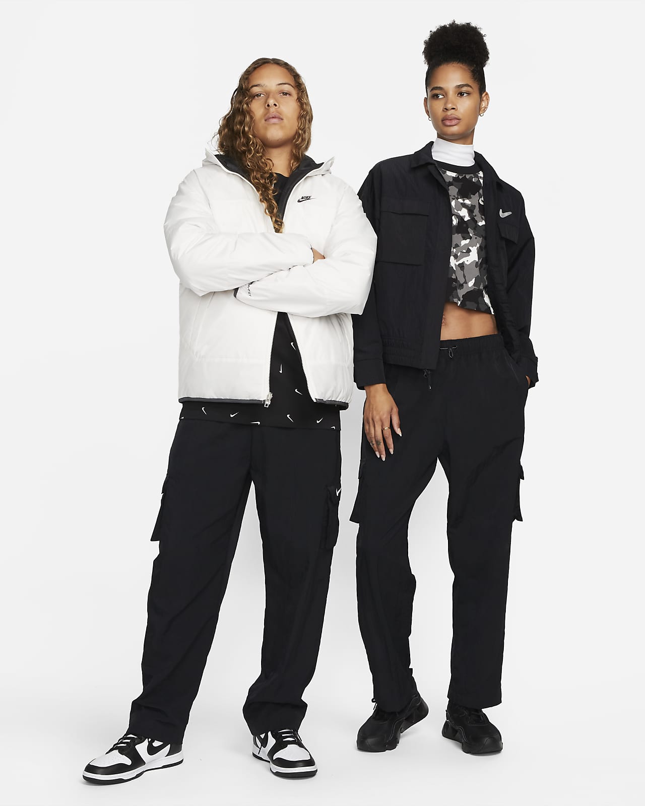 Nike Sportswear Essential Women's HighRise Woven Cargo Pants. Nike JP