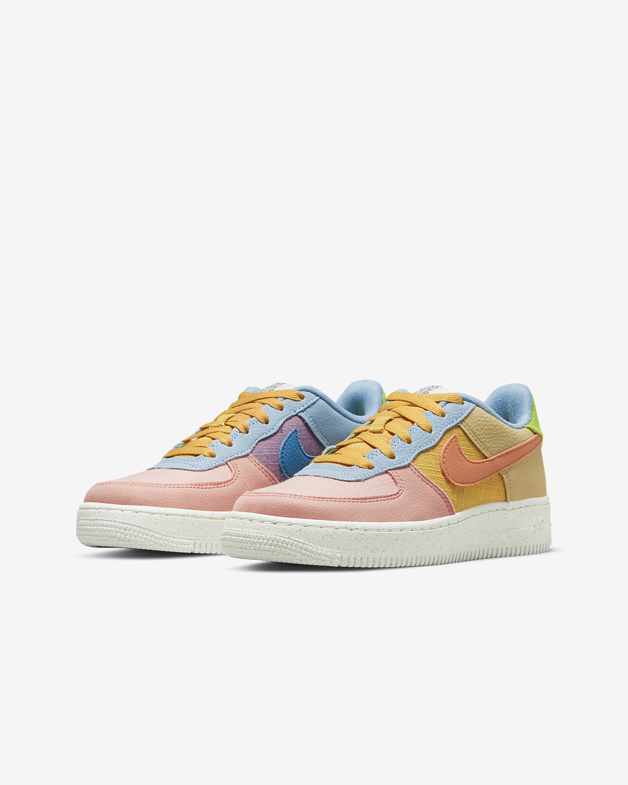 Nike Air Force 1 LV8 Next Nature Older Kids' Shoes. Nike LU