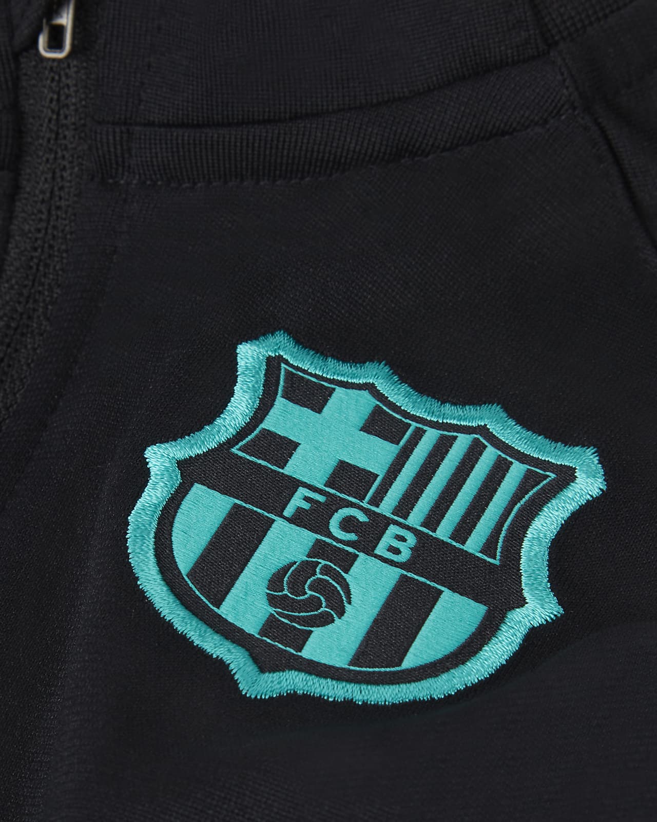 fc barcelona strike tracksuit