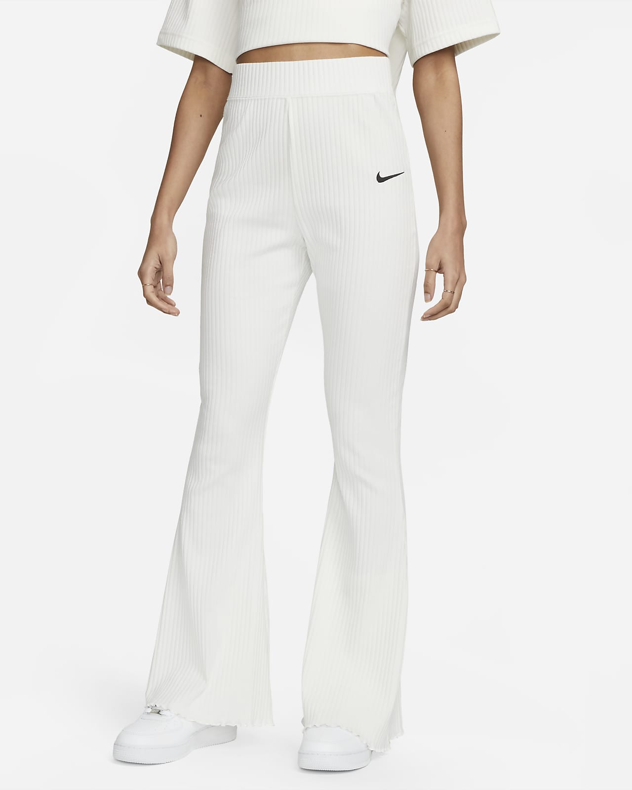 Pants acampanados de tela de canalé de punto de cintura alta para mujer  Nike Sportswear