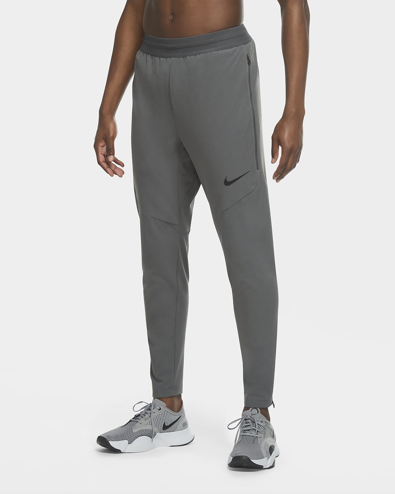 Winterized Woven Training Trousers. Nike AU