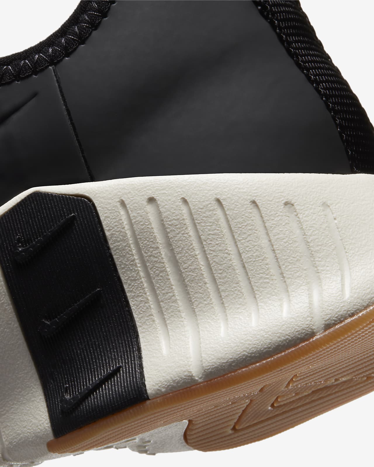 nike metcon 3 canada