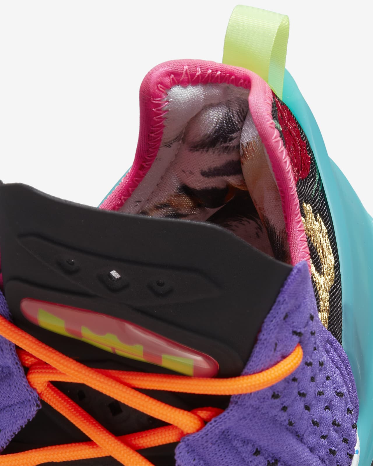 basket nike multicolor