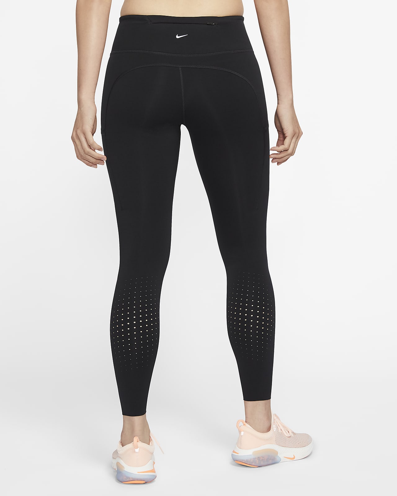 Nike Pro Training Femme leggings with pocket in black | ASOS