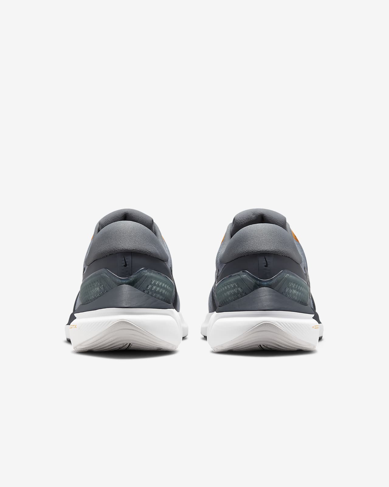 Nike Air Zoom Vomero 16 Hardloopschoenen voor heren (straat). Nike BE