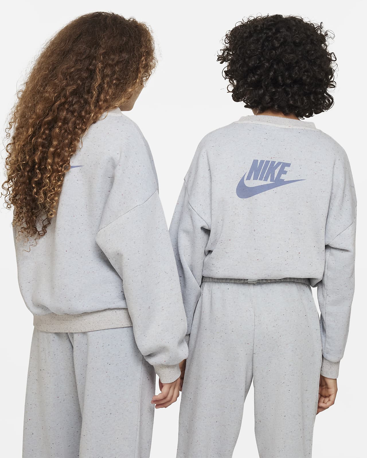 Nike Sportswear Icon Fleece Older Kids' Oversized Sweatshirt. Nike BG
