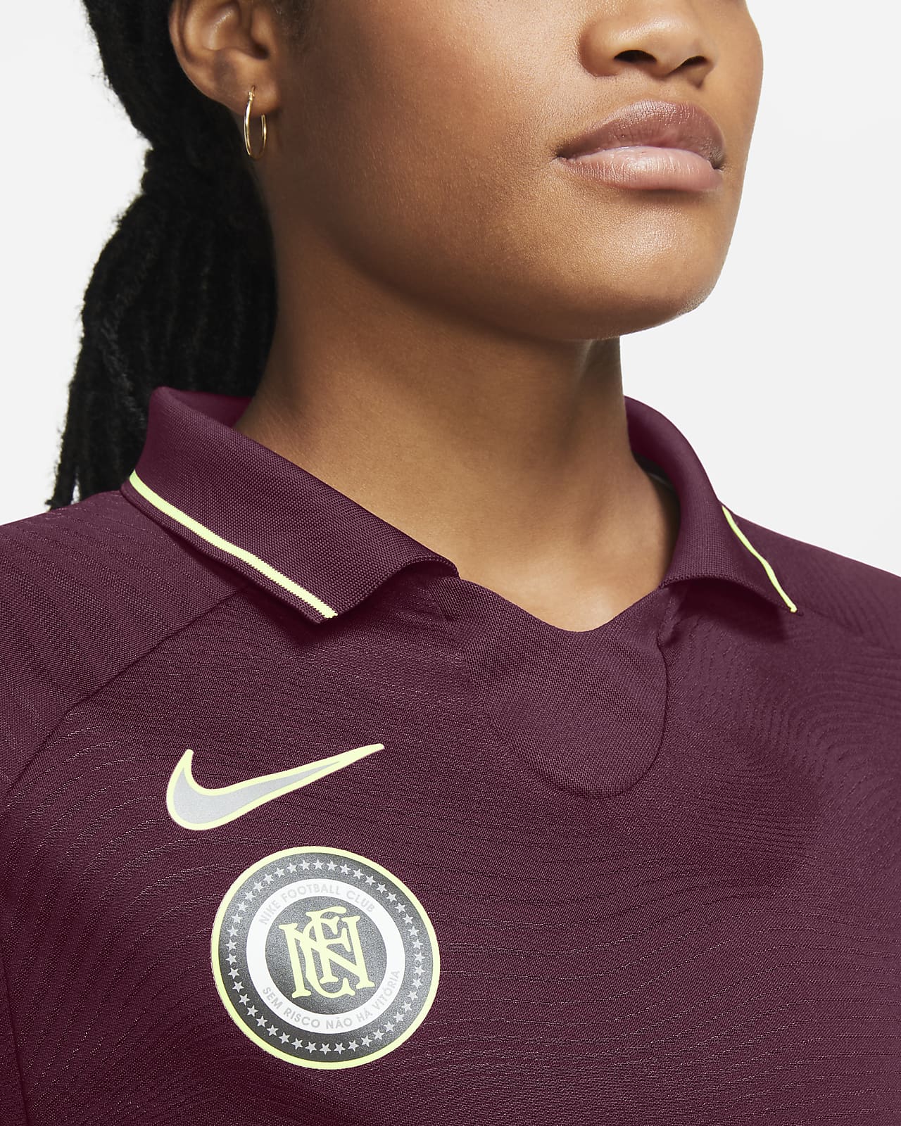 nike football shirt long sleeve