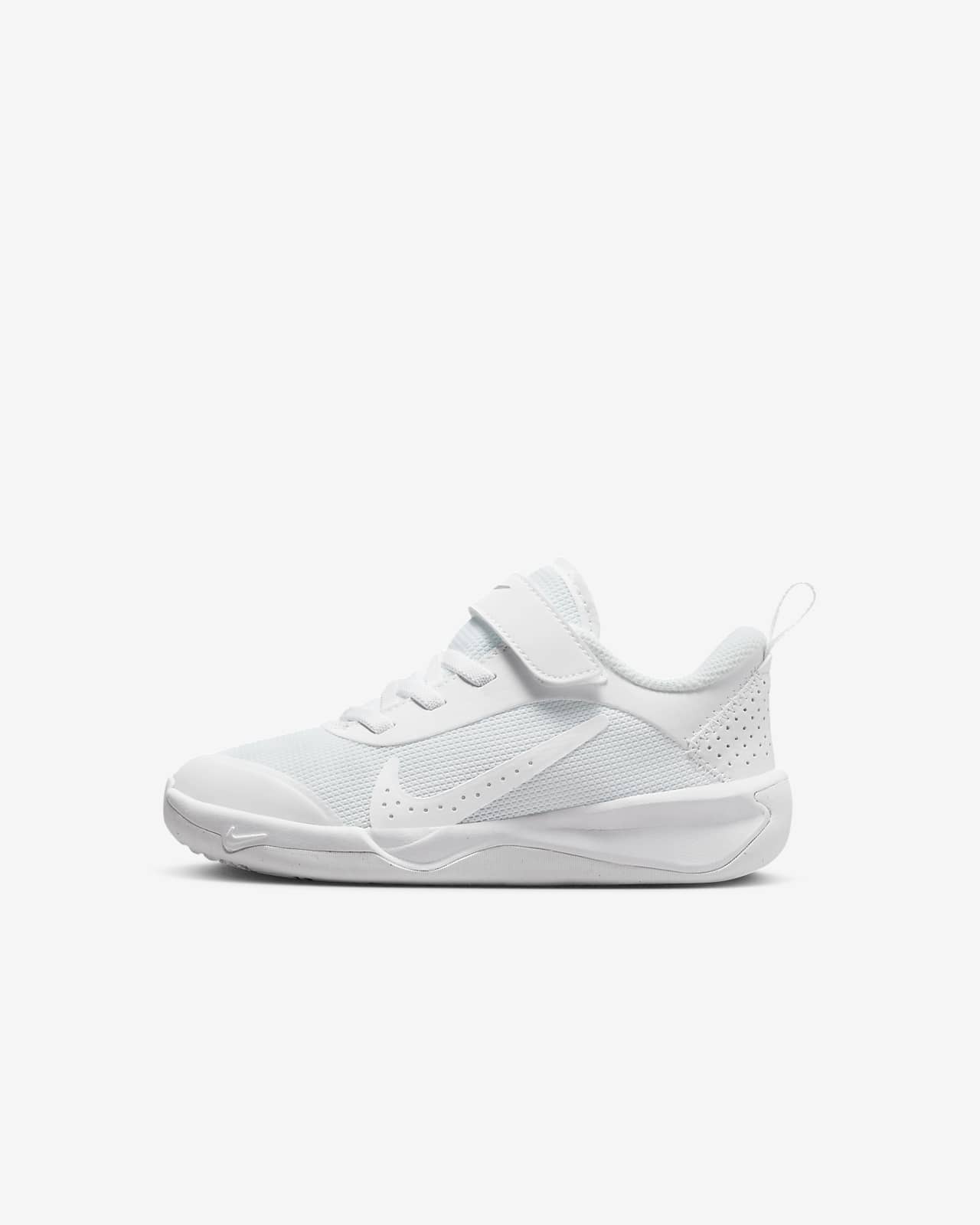 Nike Omni Multi-Court 小童鞋款
