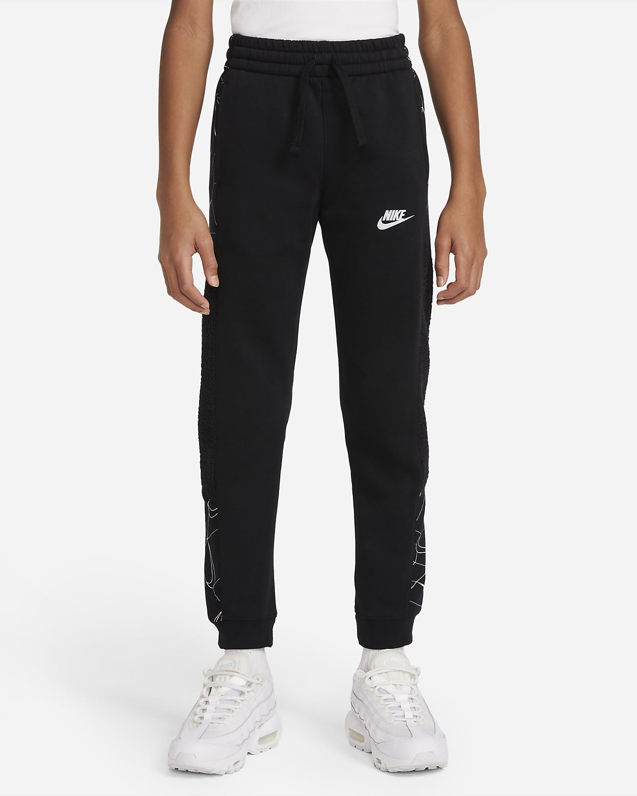 Nike Sportswear Club Older Kids' (Boys') Winterized Trousers