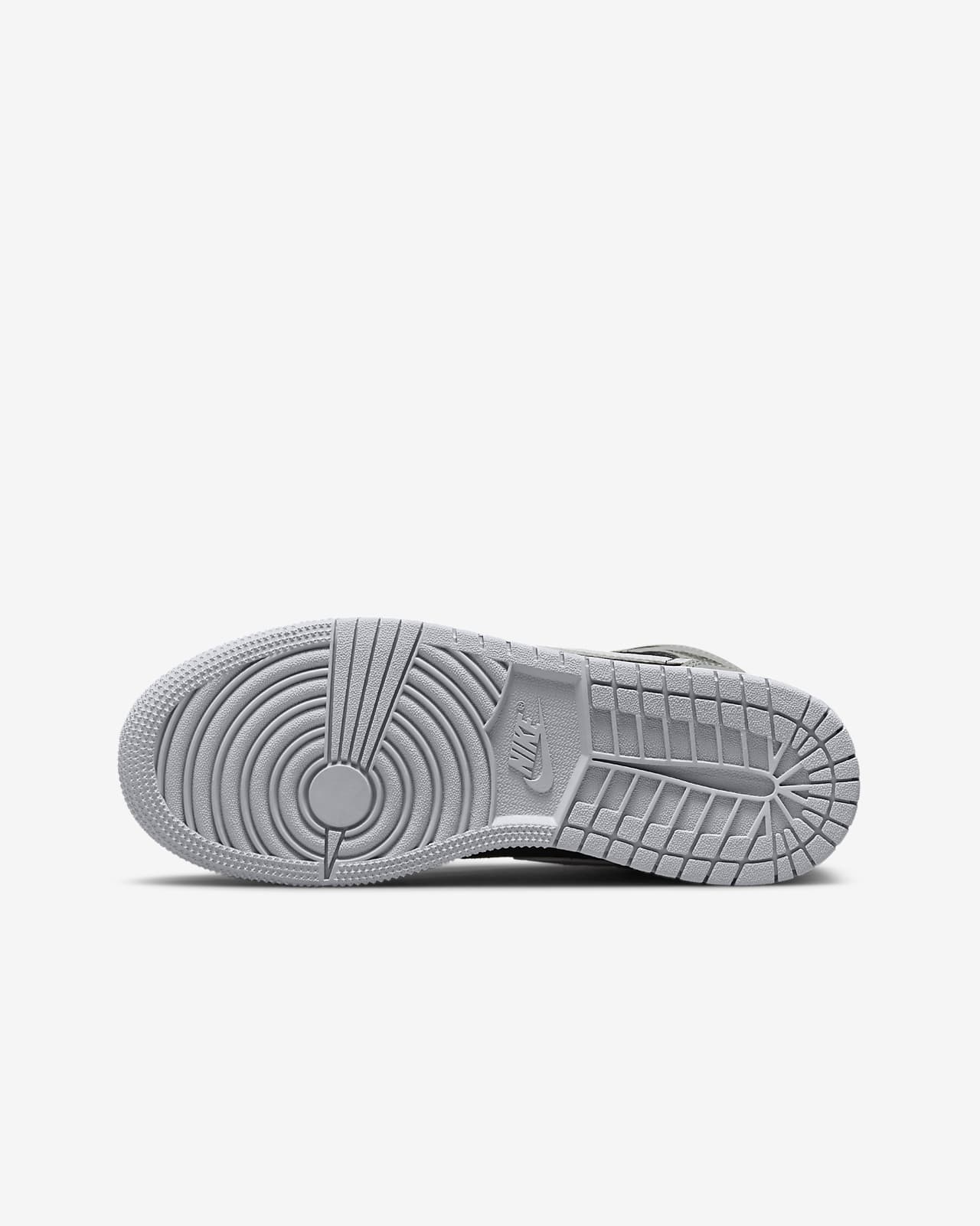 Air Jordan 1 Mid SE Older Kids' Shoes. Nike NL