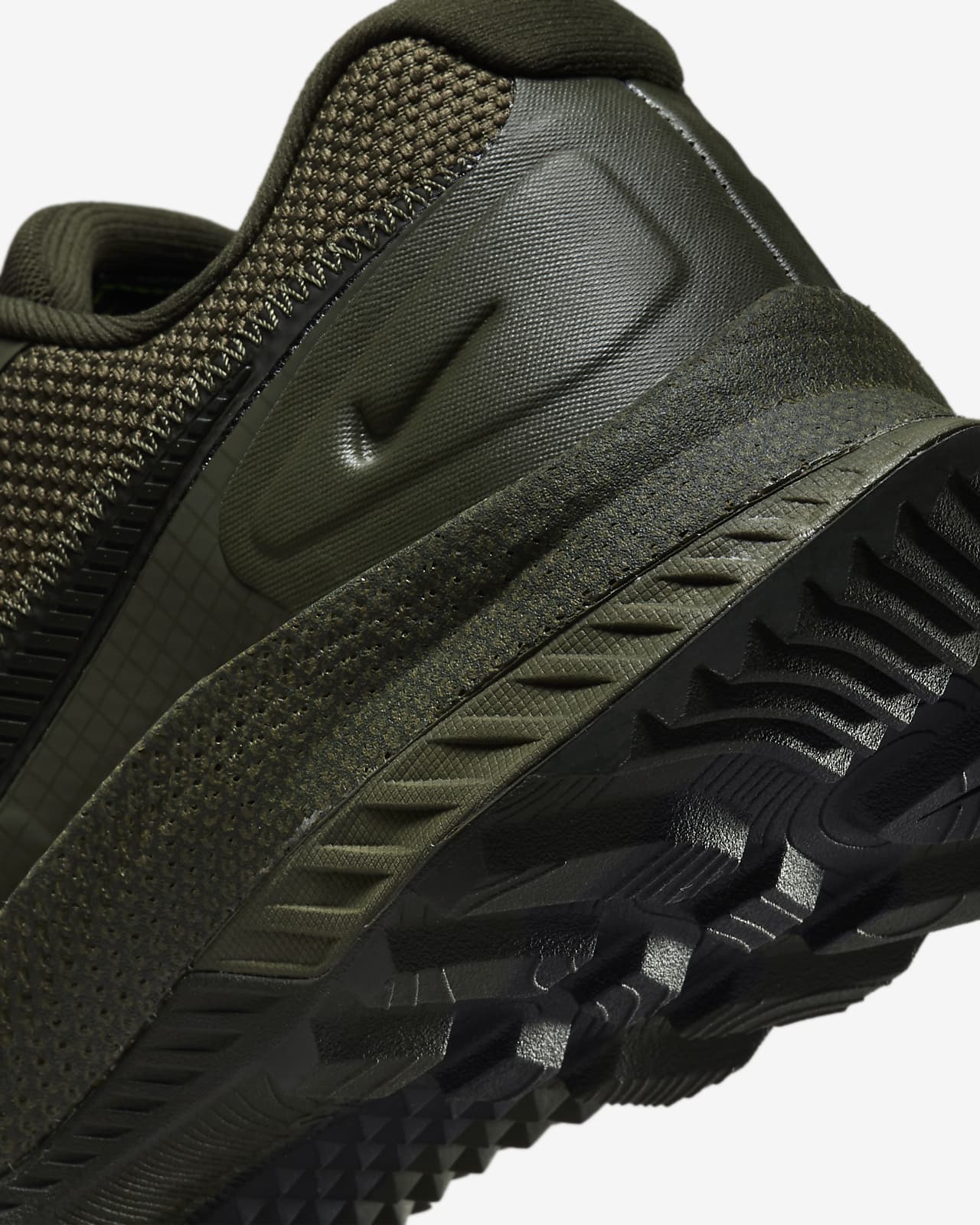 compromiso administración solamente Calzado para el aire libre Elite para hombre Nike React SFB Carbon Low. Nike .com