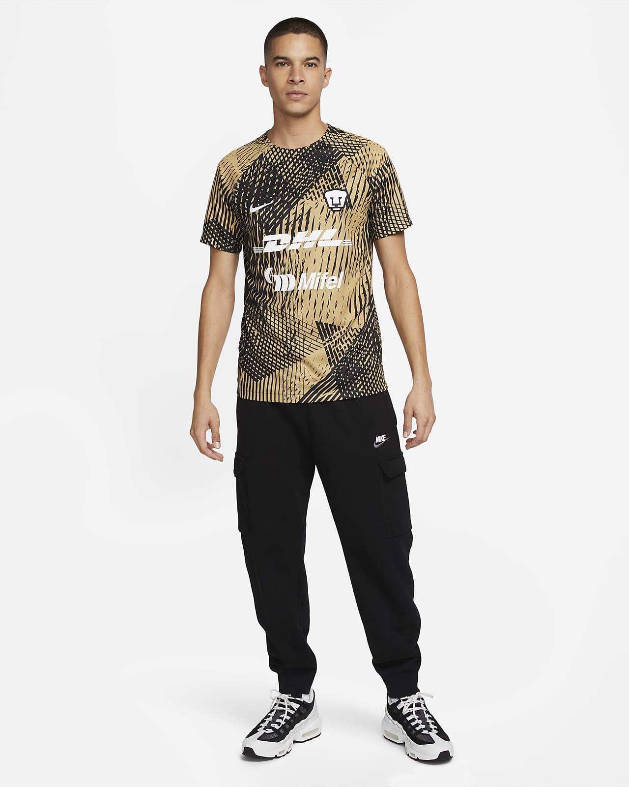 Pumas UNAM Men's Nike Dri-FIT Pre-Match Football Top. Nike GB