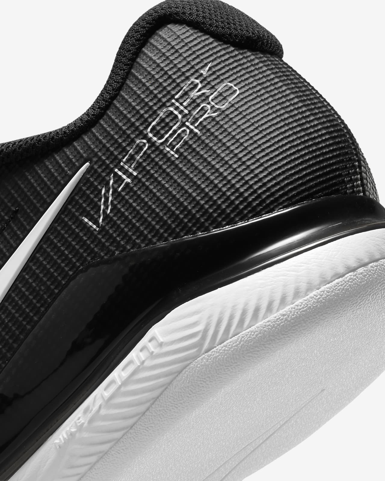 NikeCourt Air Vapor Men's Carpet Tennis Shoes. Nike RO