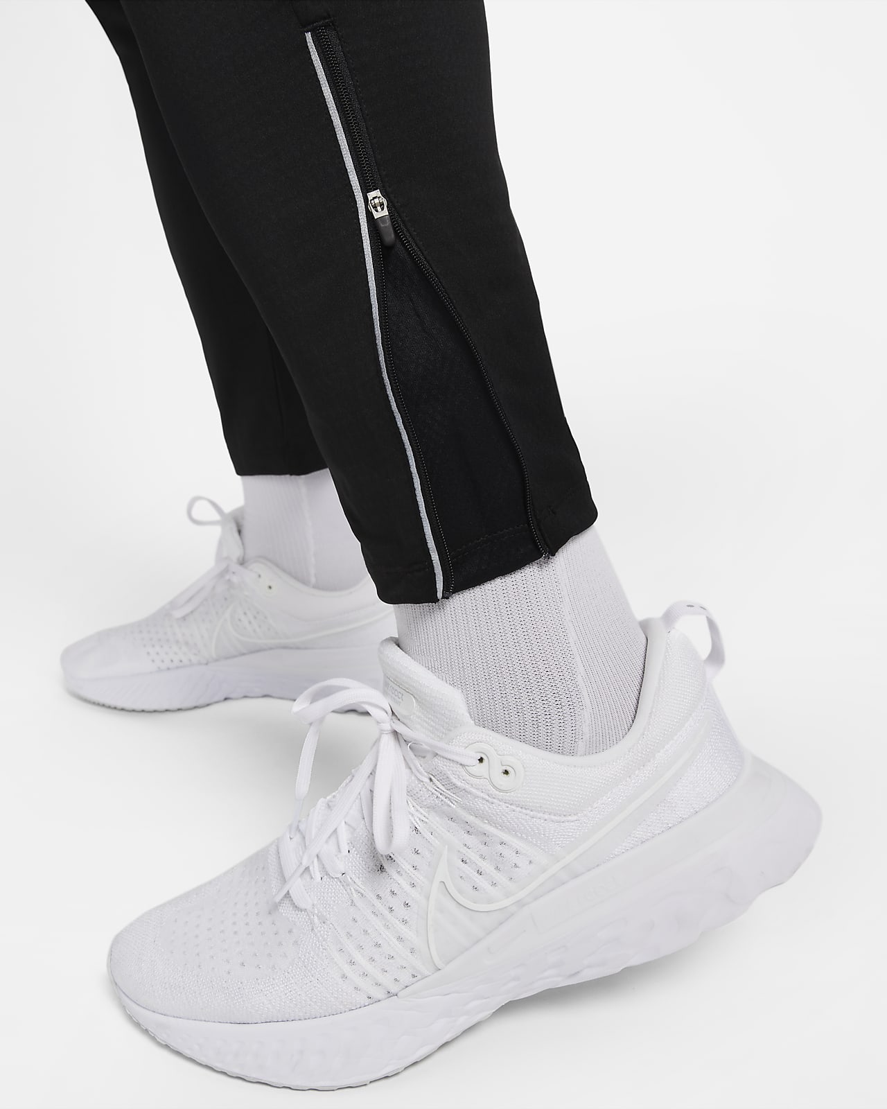 Nike Dri-FIT Phenom Elite Men's Knit Running Trousers. Nike CZ