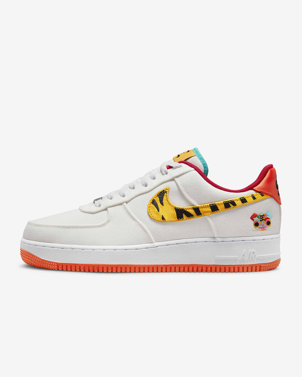 Nike Air Force 1 07 Lv8 BQ4421-400 Blau | Orange Jungle