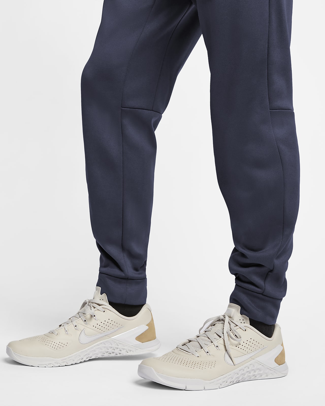 Nike ThermaFIT Men's Tapered Training Trousers. Nike AT