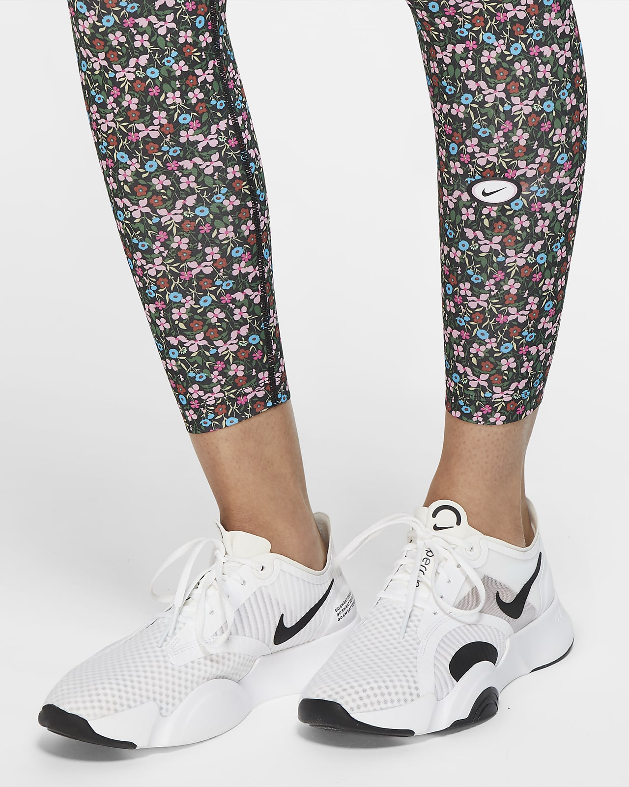 nike walking leggings