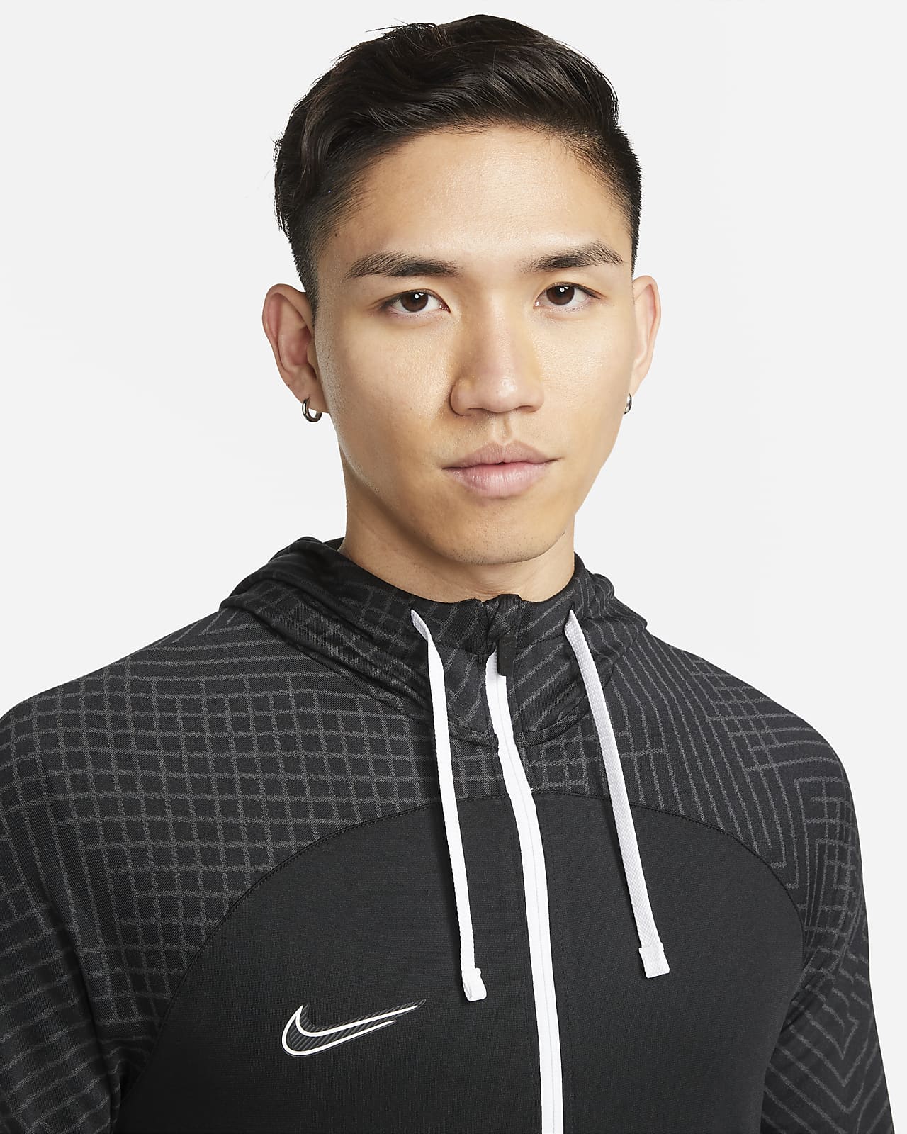 nike dry strike track jacket