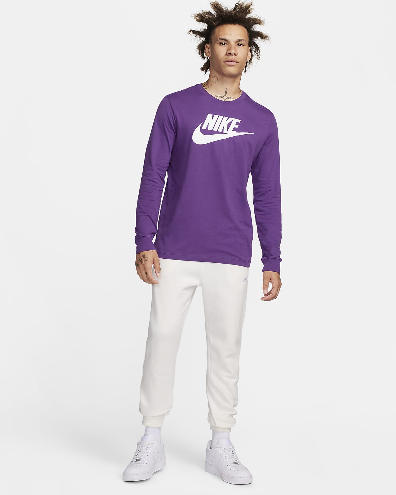 White purple best sale nike shirt