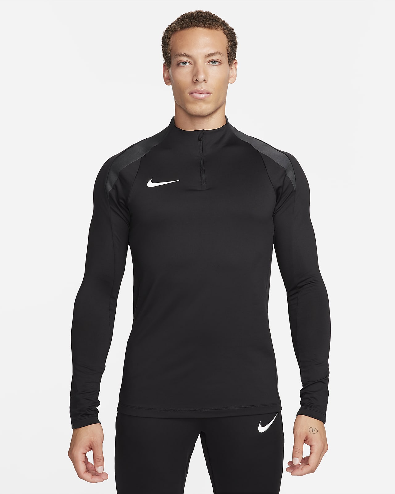 Nike Strike Dri-FIT-fodboldtræningstrøje med 1/2 lynlås til mænd
