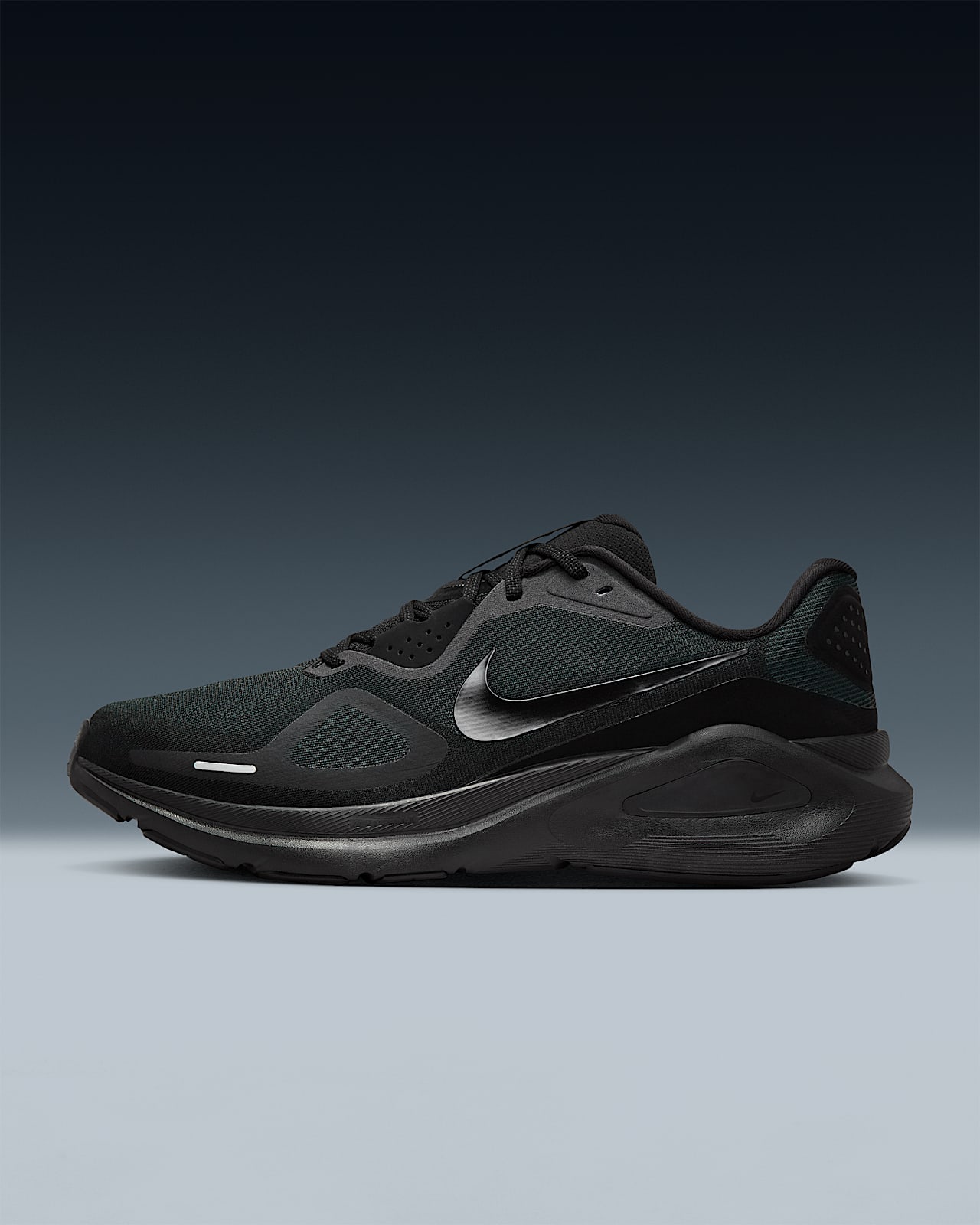 Nike Structure 26