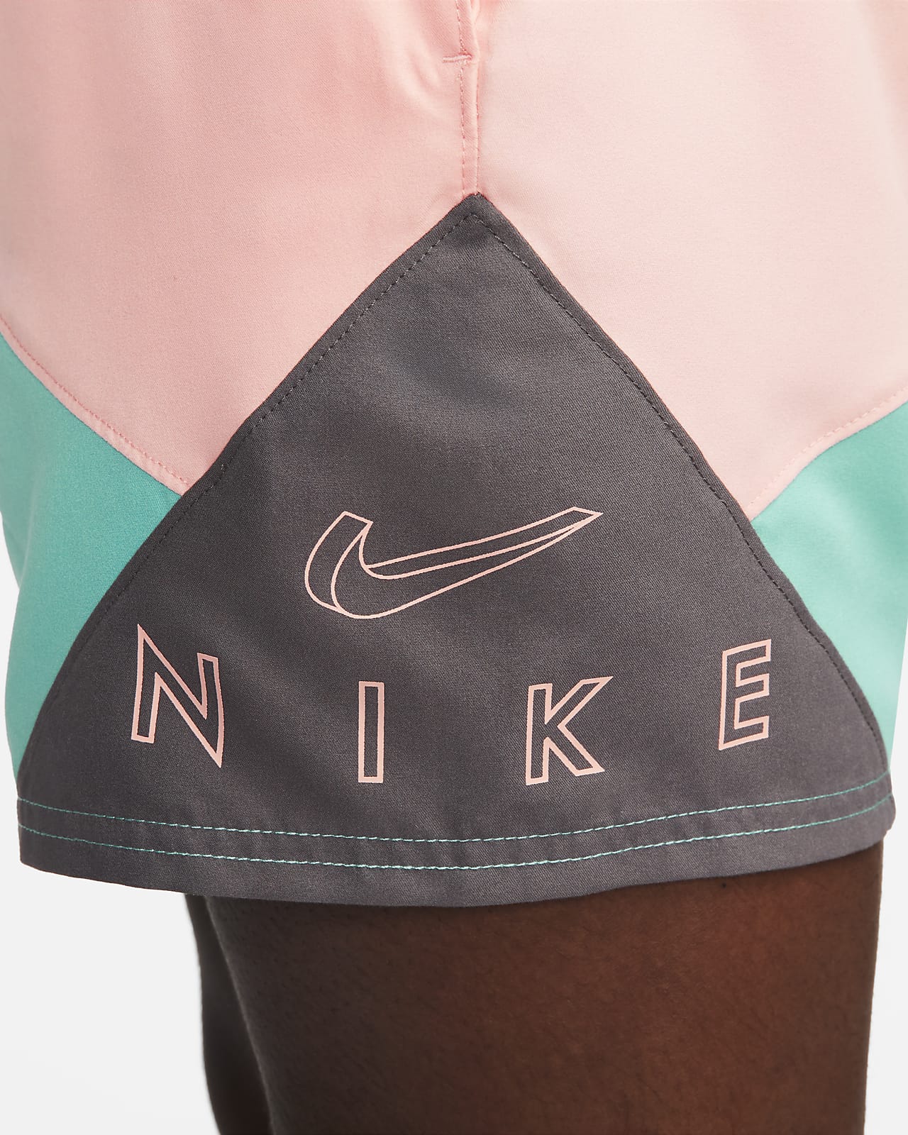 Short de bain et de volley 13 cm Nike pour homme. Nike FR