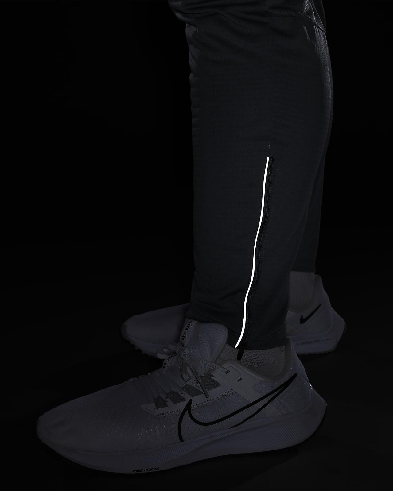 Nike Running Trail Phenom Elite Tapered Mesh-Panelled Dri-Fit Track Pants - Men - Black Running - S