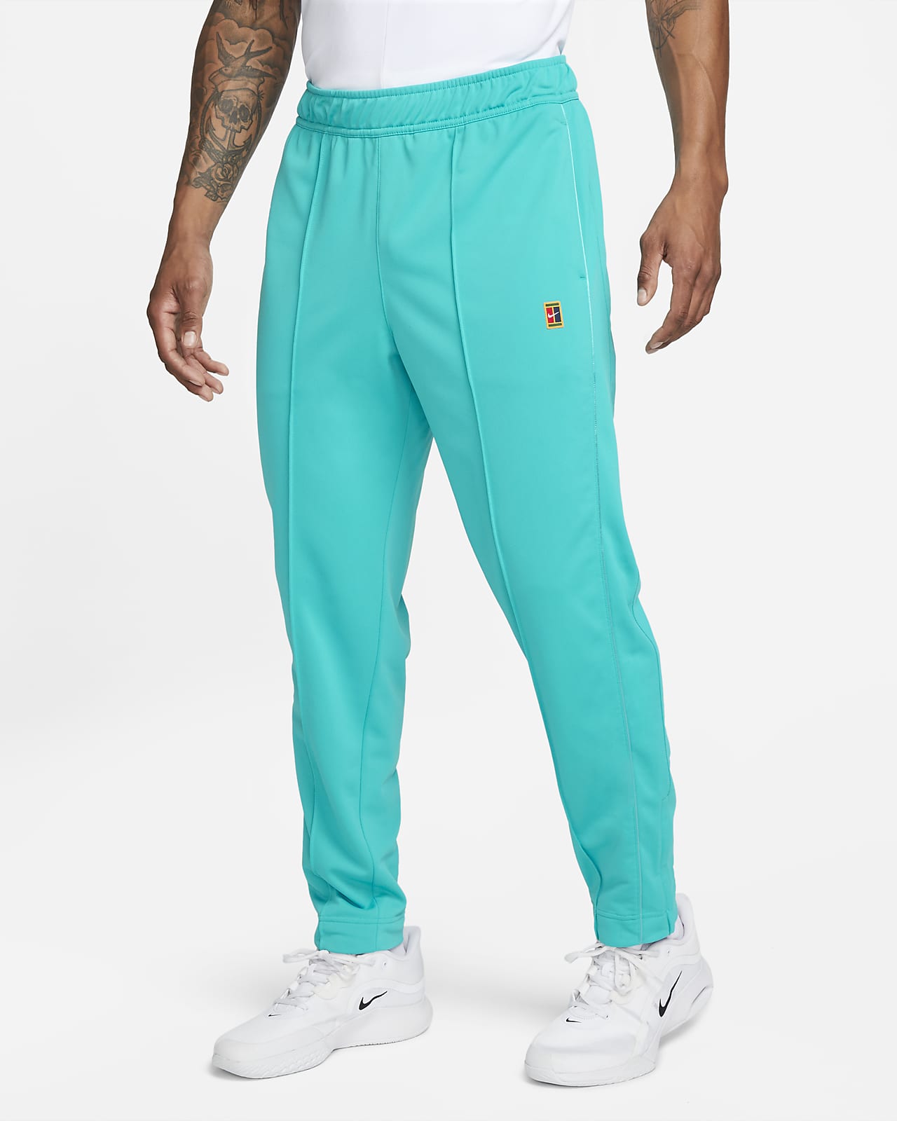 https://static.nike.com/a/images/t_PDP_1280_v1/f_auto,q_auto:eco/706ebed0-37b3-48ee-97fa-5897d4a27deb/nikecourt-tennis-trousers-Fd65Kw.png