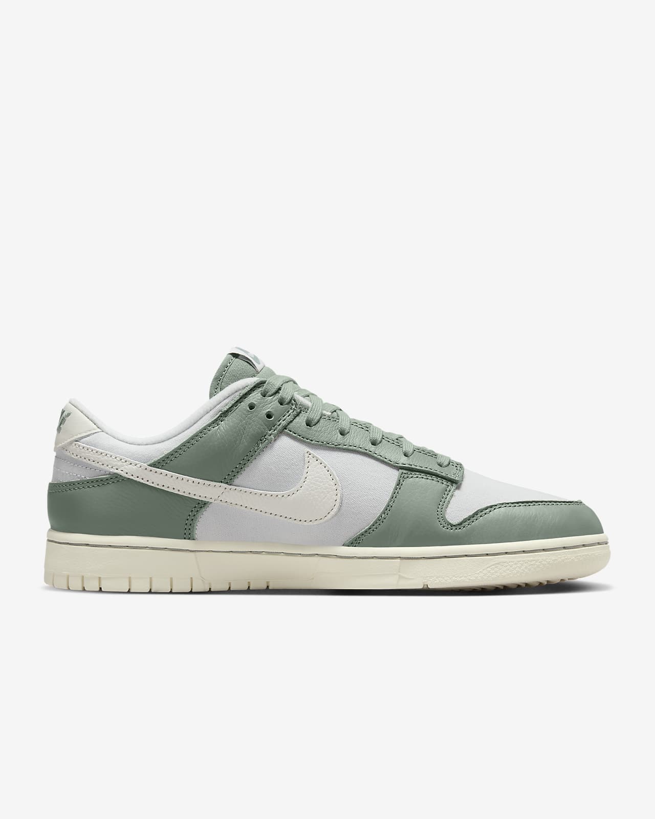 Nike Dunk Low Retro Premium Men's Shoes