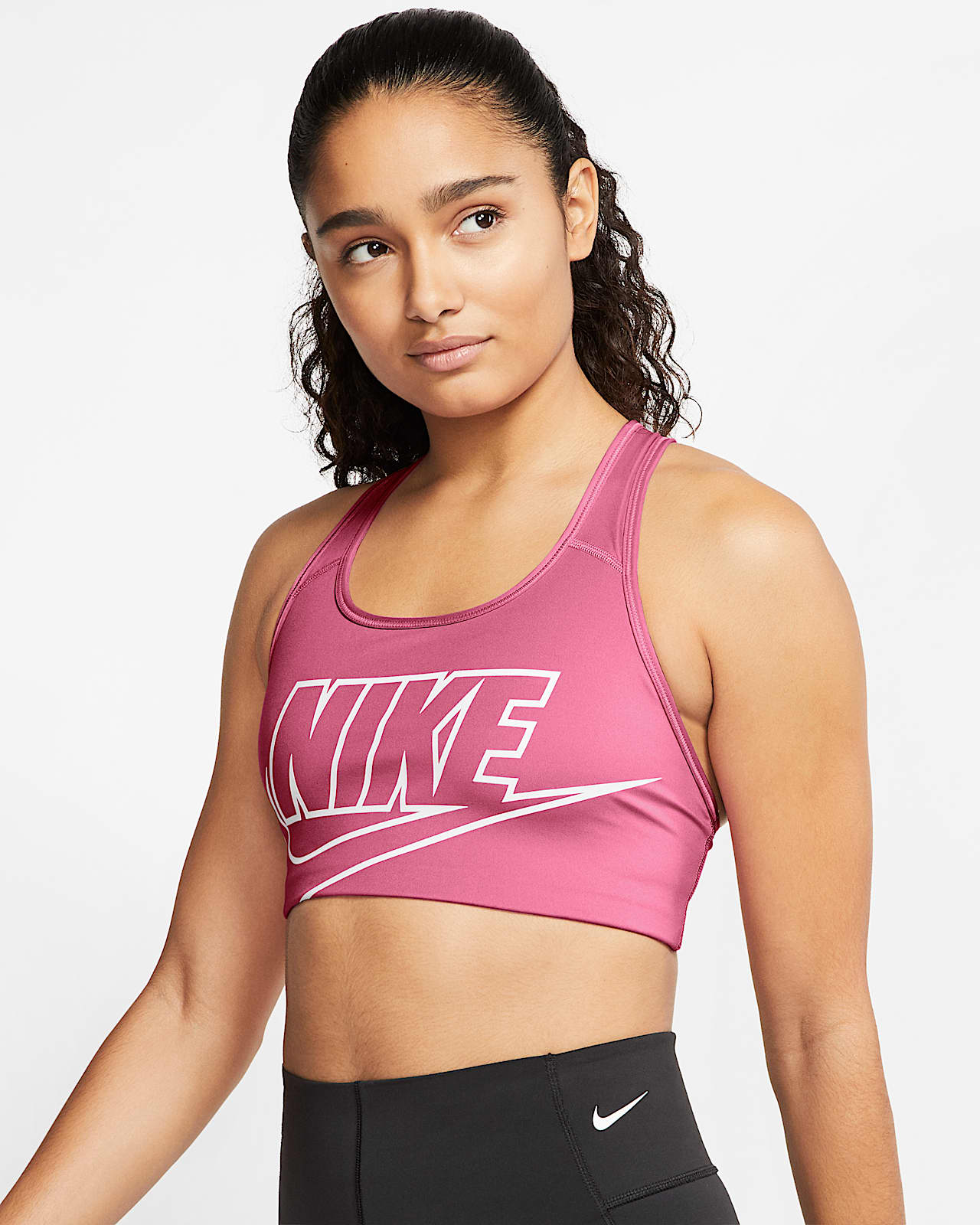nike swoosh women's medium support sports bra