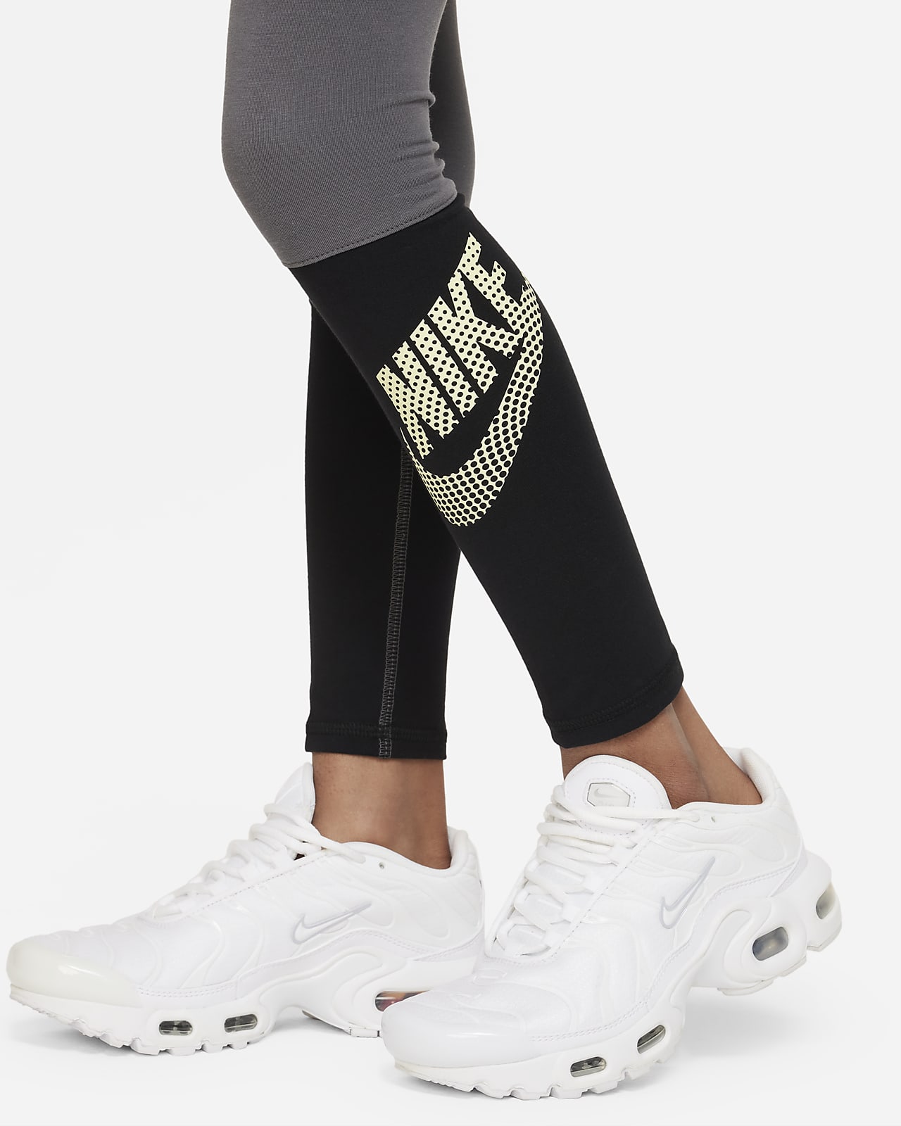 Nike Sportswear Favorites Leggings talle alto baile Nike ES