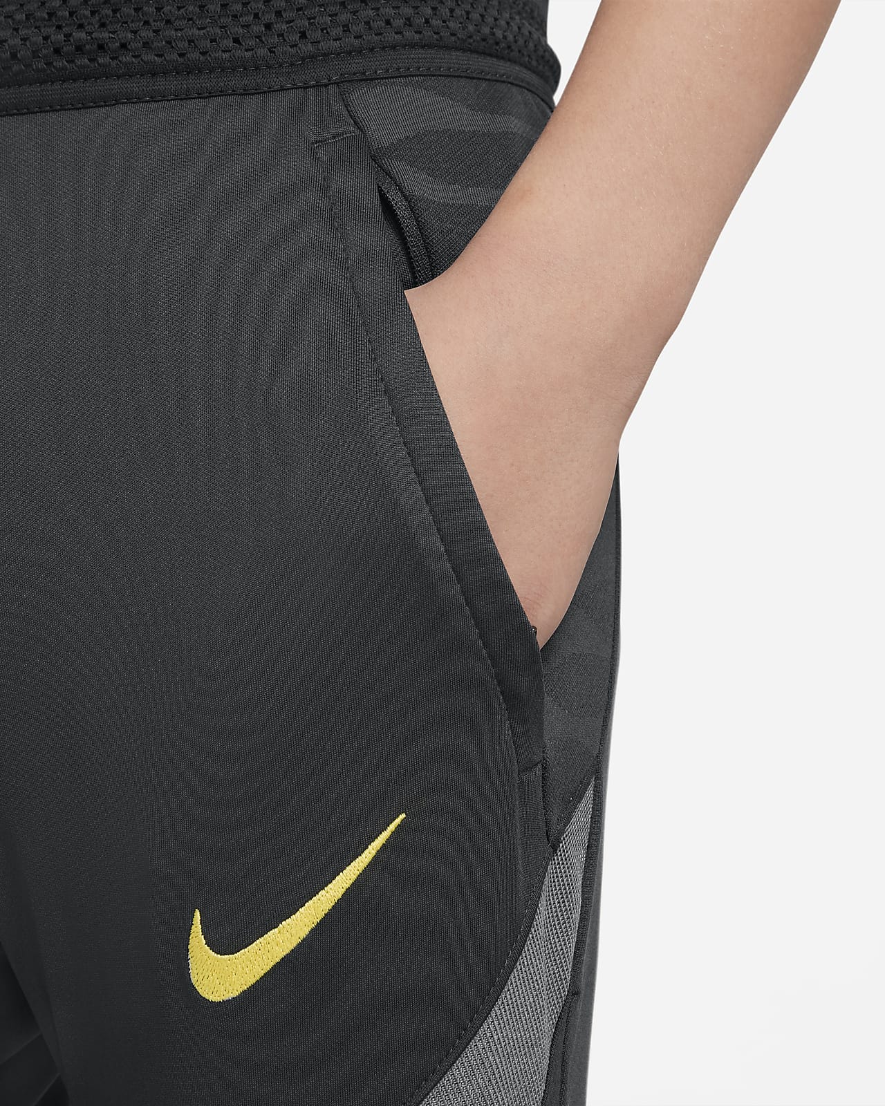 Pantaloni da calcio Nike Dri-FIT Liverpool FC Strike - Ragazzi. Nike IT