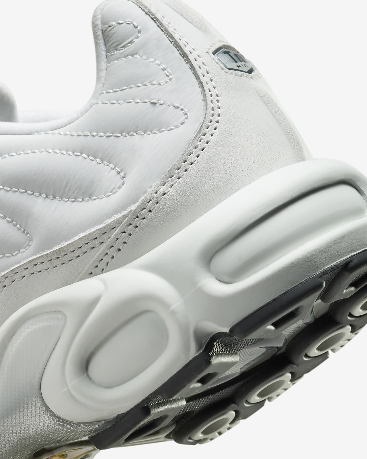 Nike air max deals plus metallic womens