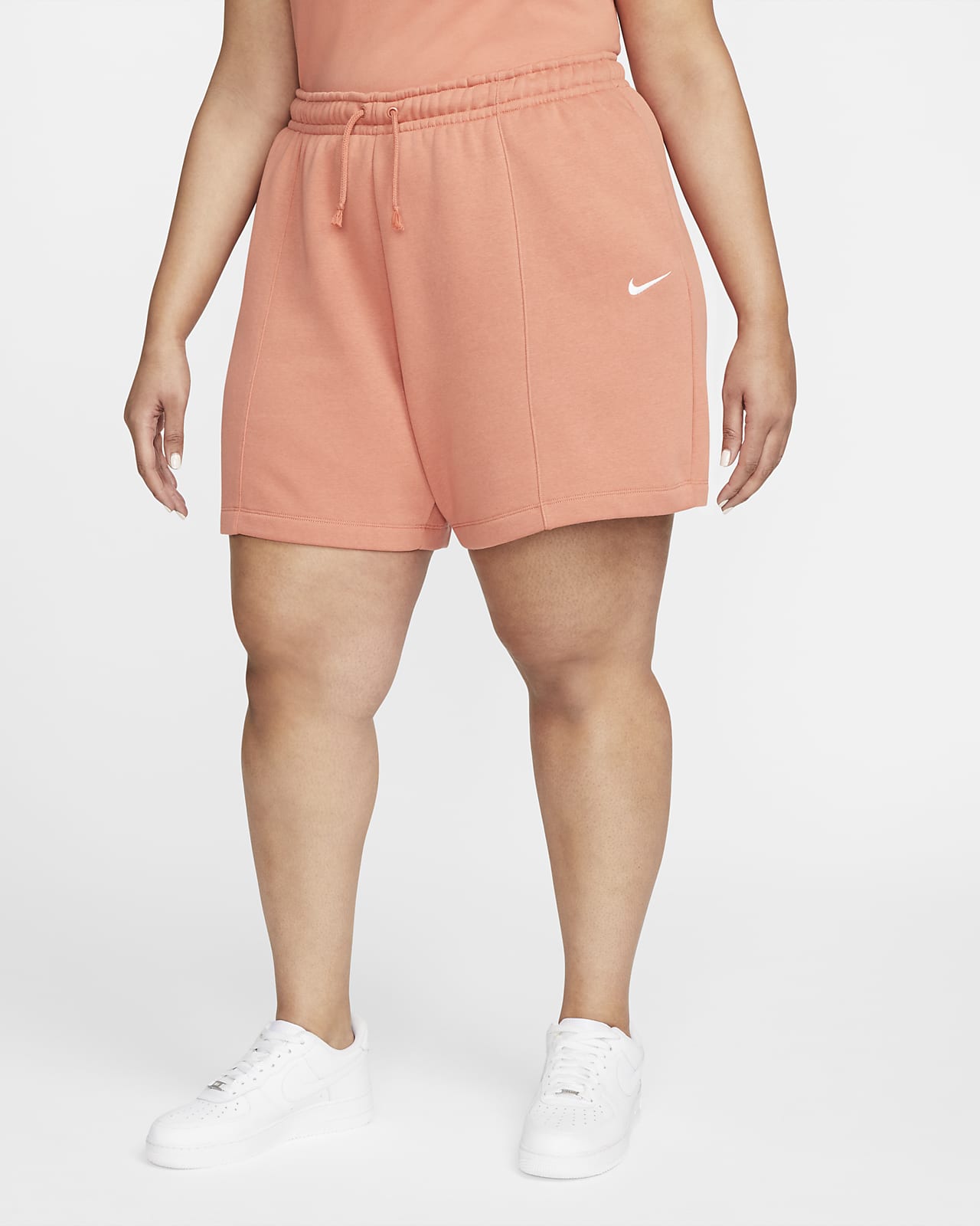 short nike essential