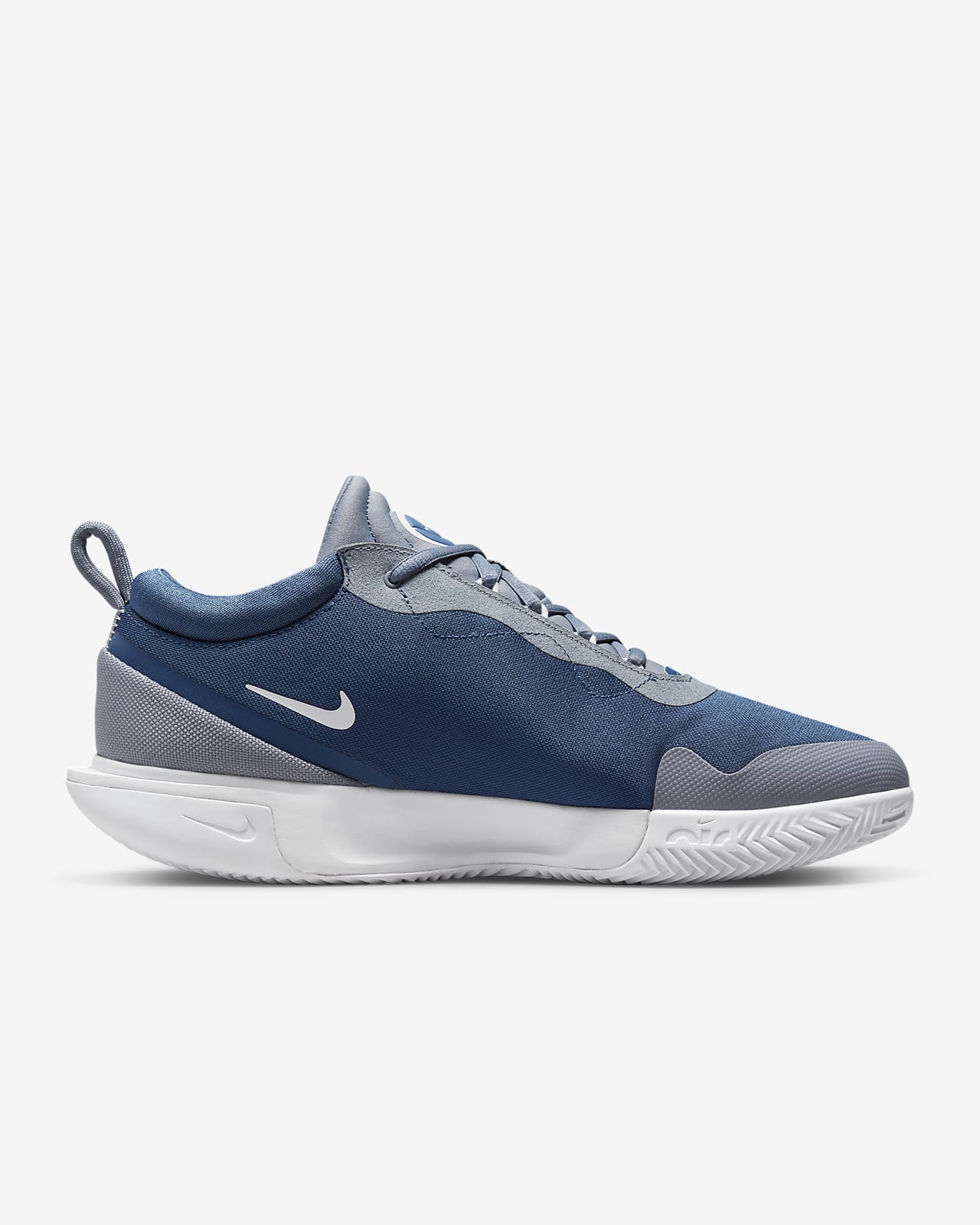 Clay Court Tennis Shoes. Nike LU