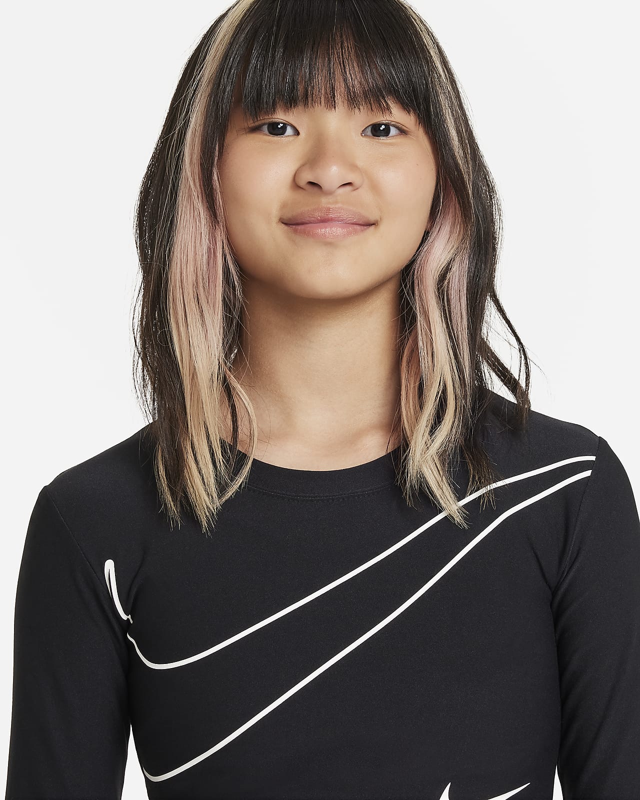 Nike Sportswear Older Kids' (Girls') Long-Sleeve Crop Top. Nike AE