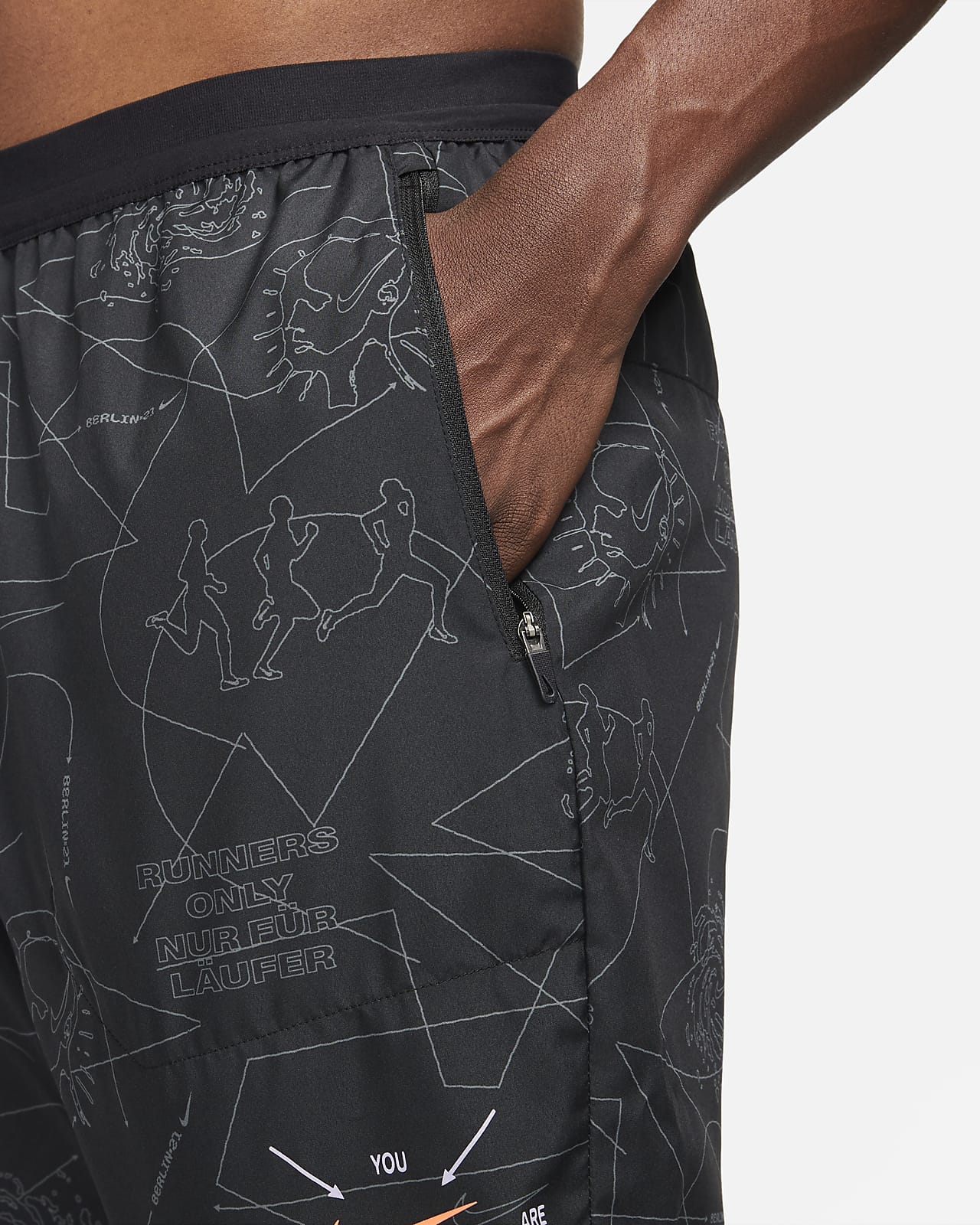 Nike Berlin Dri-FIT T-shirt Men | 21RUN