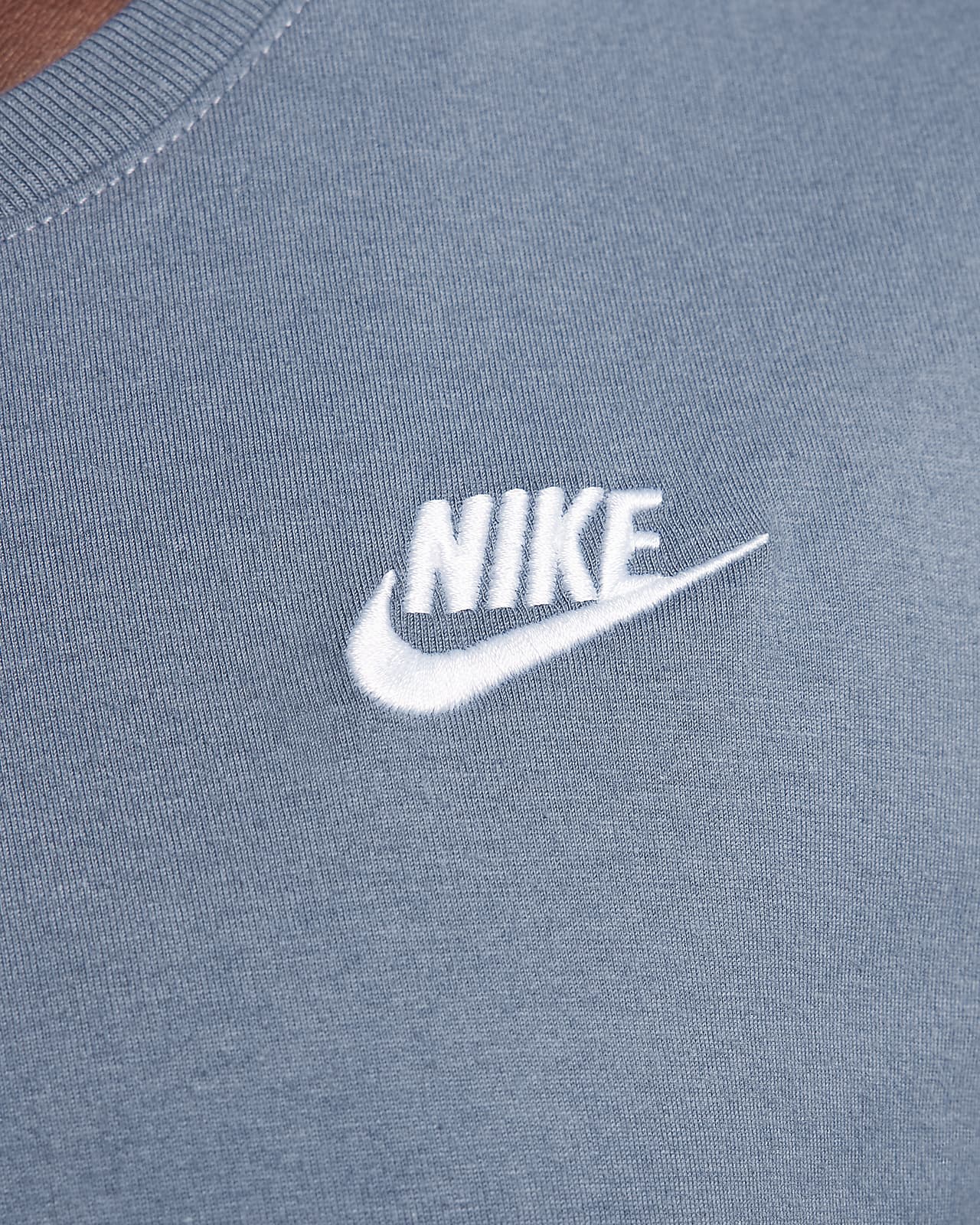 Nike T-Shirt Femme - Sportswear Club Essentials - blanc DX7902-100